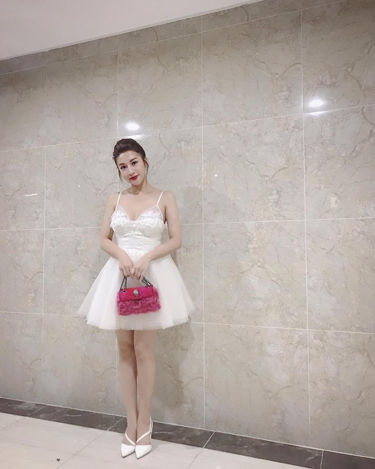 hot girl vân navy sắp lấy chồng ảnh 3 hot girl van navy sap lay chong anh 3