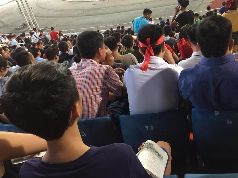 Di co vu Olympic Viet Nam van mang sach giao khoa hoc bai hinh anh