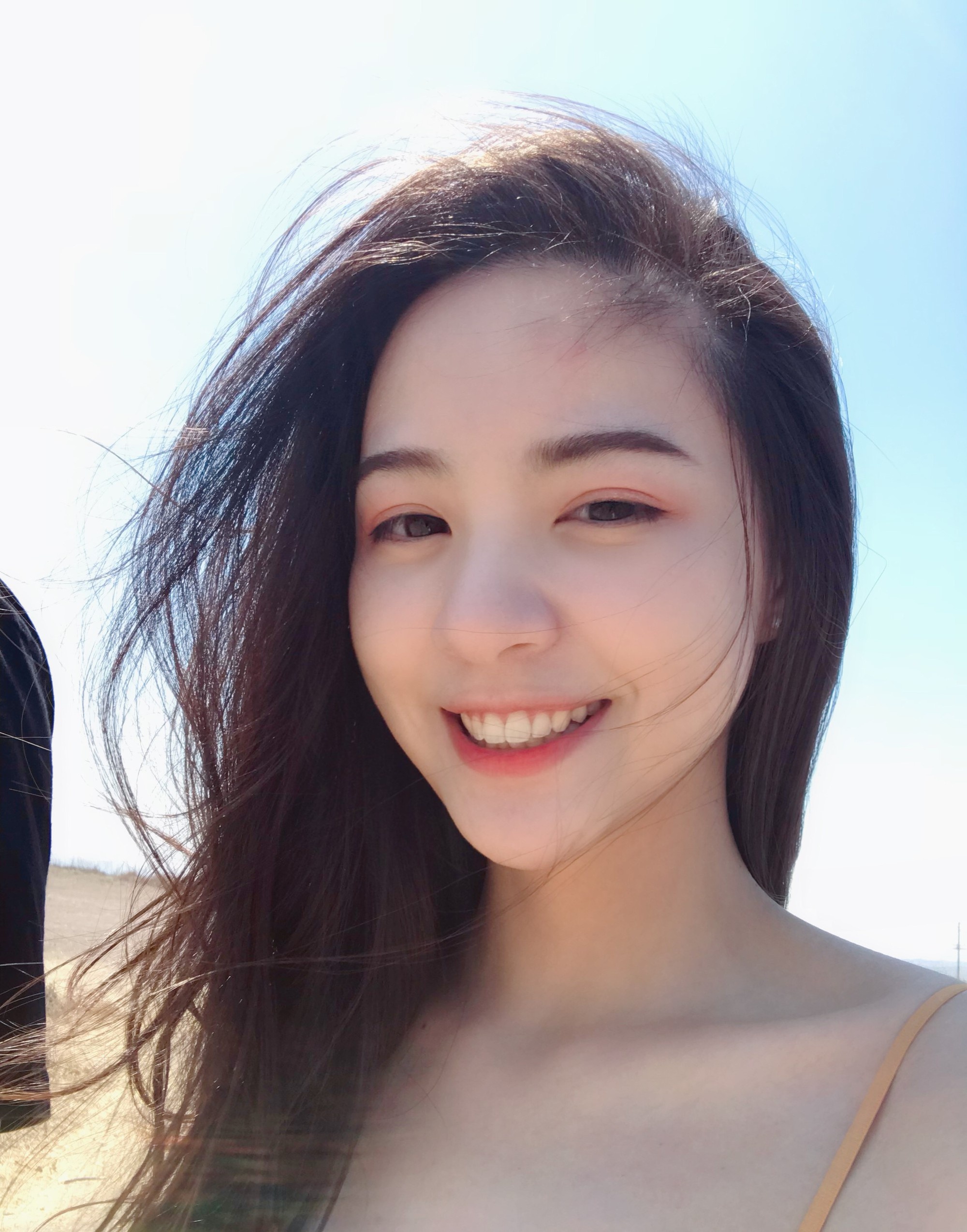 Hot girl Trung Quoc duoc khen giong Min Ho Rin anh 2