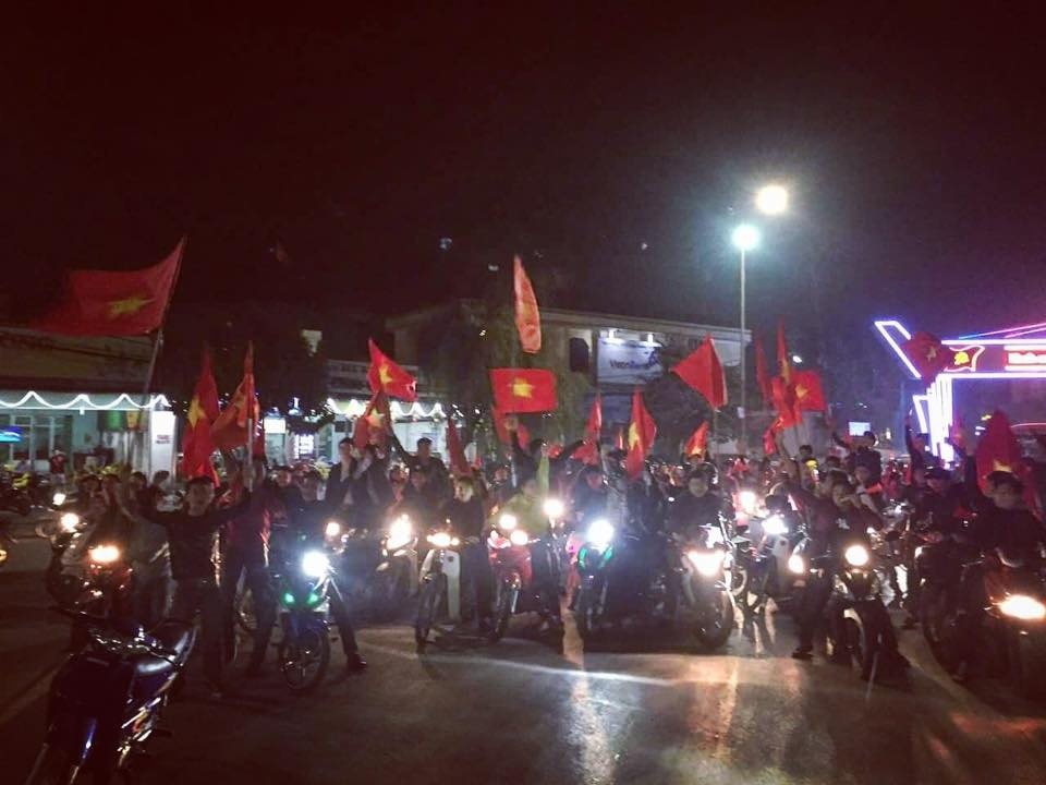 Dan mang gui loi chuc toi Viet Nam anh 9