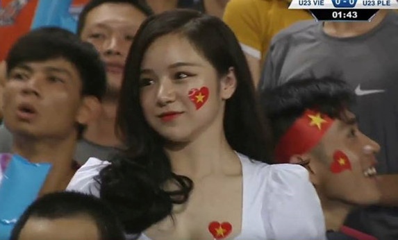 hot girl Viet len bao nuoc ngoai anh 5