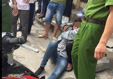 dân mạng bức xúc vì chàng trai đánh bạn gái ảnh 2 dan mang buc xuc vi chang trai danh ban gai anh 2