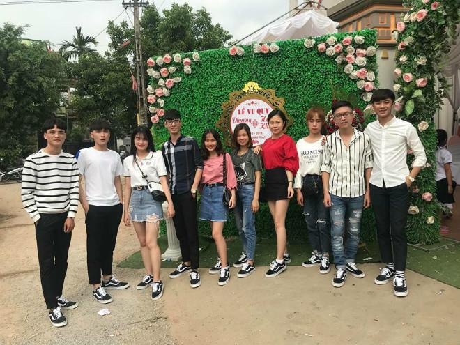 quà cưới ảnh dìm hàng của nhóm bạn thân ảnh 2 qua cuoi anh dim hang cua nhom ban than anh 2