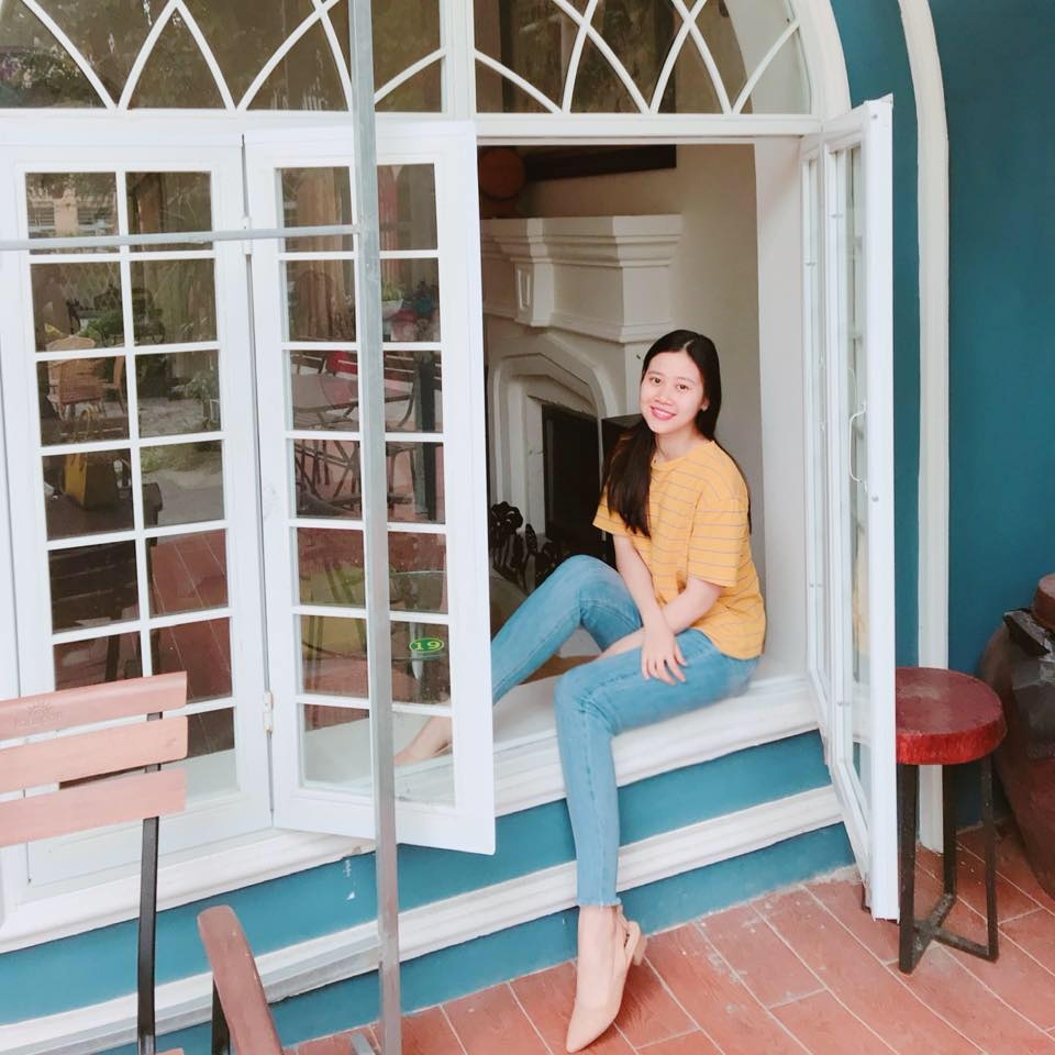 nhan sac vo cau thu Trong Hoang anh 9