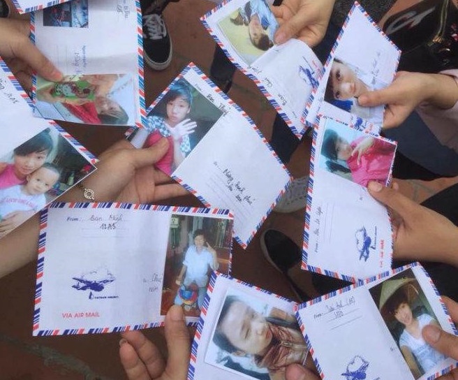 hội bạn thân in Facebook lên phong bì mừng cưới ảnh 2 hoi ban than in Facebook len phong bi mung cuoi anh 2