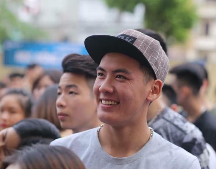 nam vuong DH Phuong Dong anh 4