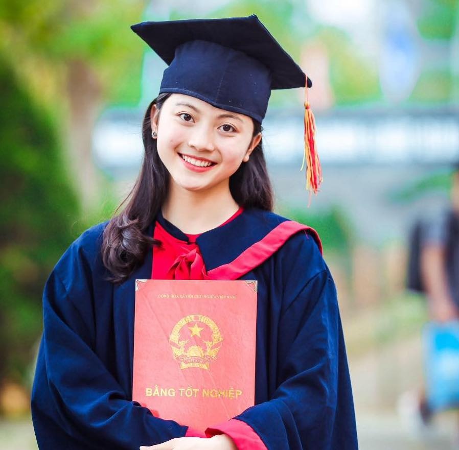 Nhan sac cua hoa khoi truong Duoc anh 2