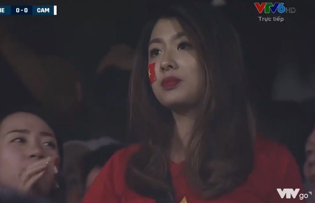 nu co dong vien xinh dep tren truyen hinh anh 1