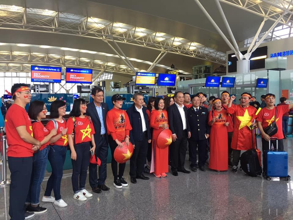 co dong vien sang malaysia co vu tuyen Viet Nam anh 4