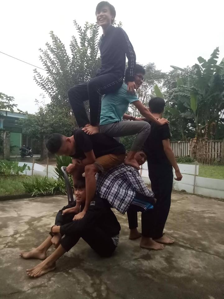 trào lưu chụp ảnh xếp chồng lên nhau ảnh 5 trao luu chup anh xep chong len nhau anh 5
