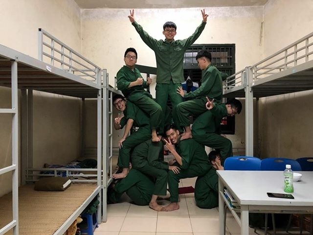 trào lưu chụp ảnh xếp chồng lên nhau ảnh 6 trao luu chup anh xep chong len nhau anh 6