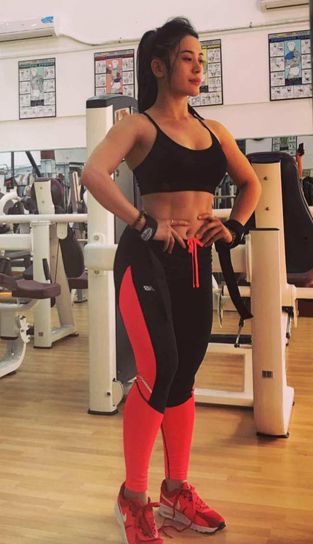 co gai noi tieng vi co co bap nhu dan ong anh 5