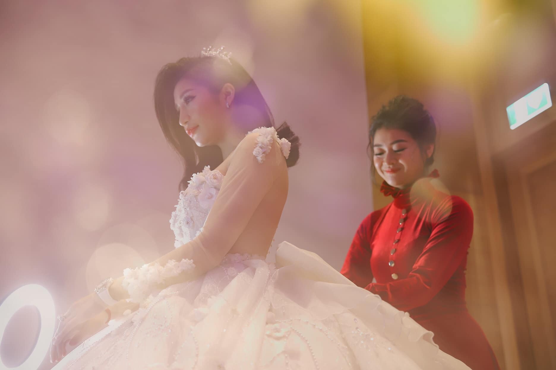 anh cuoi hot girl Van Navy anh 2