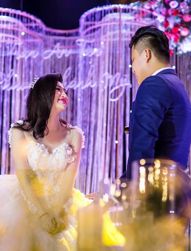 anh cuoi hot girl Van Navy anh 6