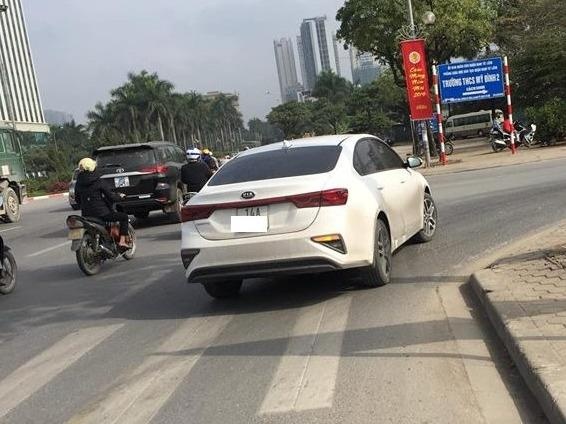 Viec tot gan Tet: Cho mien phi hai nguoi la tu Quang Ninh len Ha Noi hinh anh