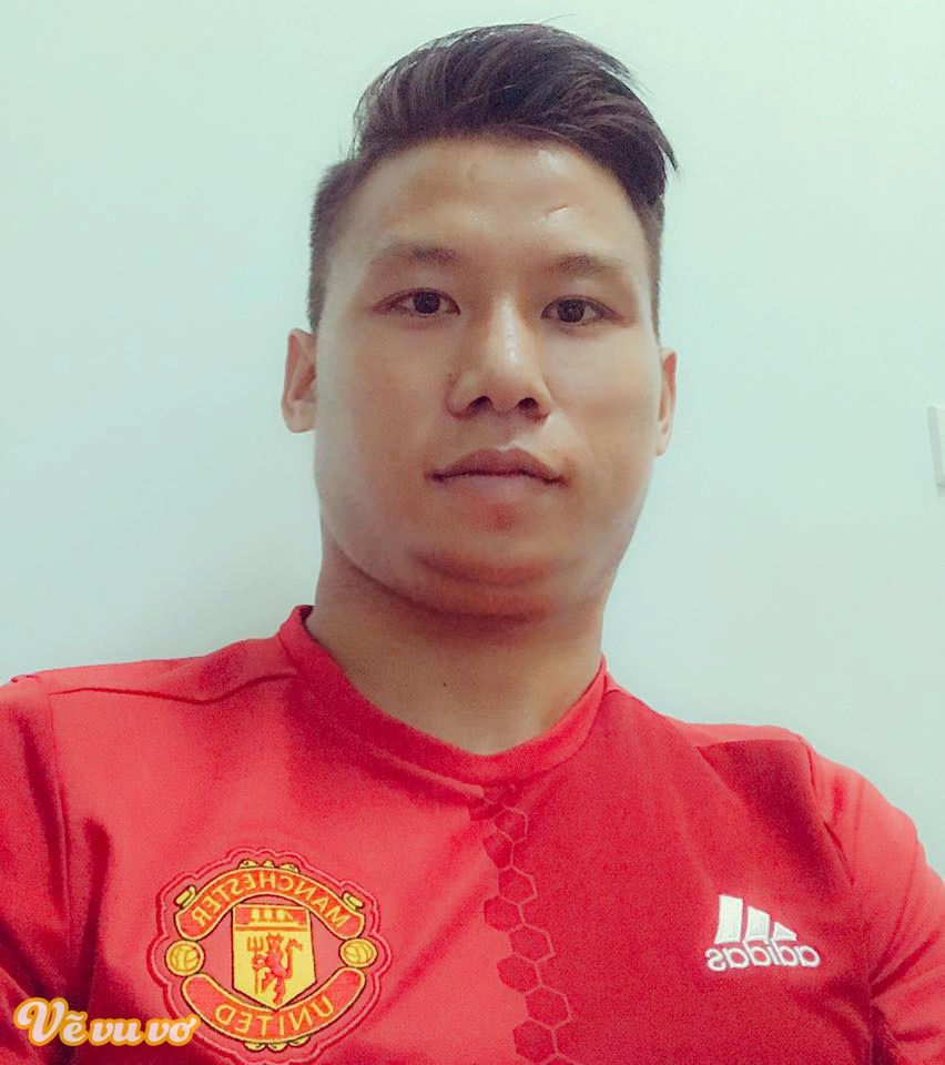 anh che cac cau thu tang can sau Tet anh 9