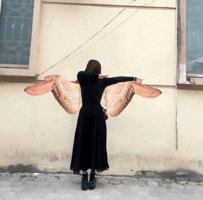 Chàng trai liếc mắt trở thành đề tài chế ảnh ảnh 5 Chang trai liec mat tro thanh de tai che anh anh 5