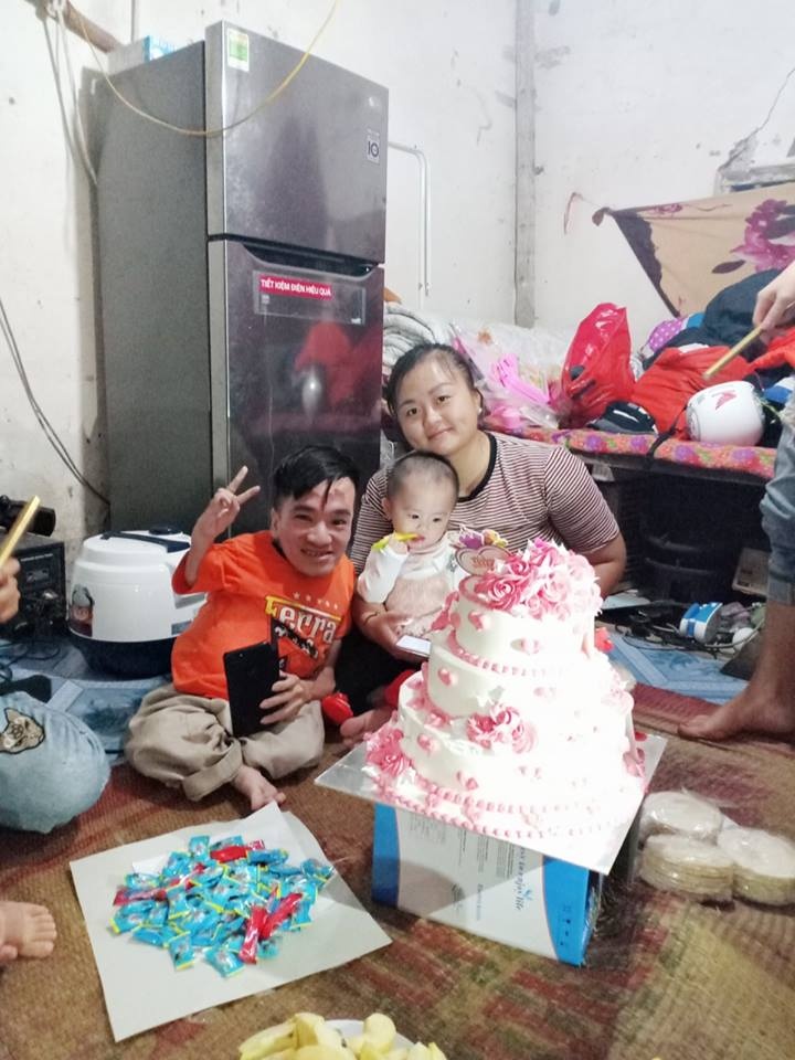 cuoc song hon nhan cua chang trai xuong thuy tinh anh 1