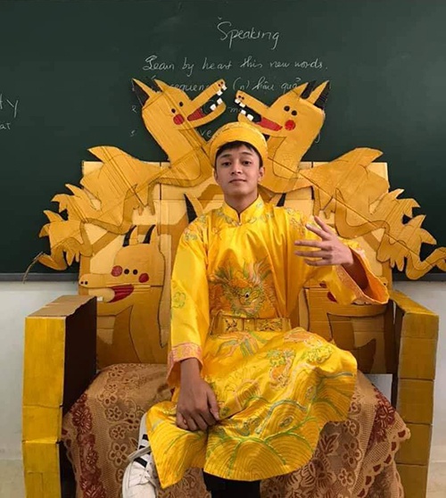 ghe giao vien thanh ngai vang anh 2