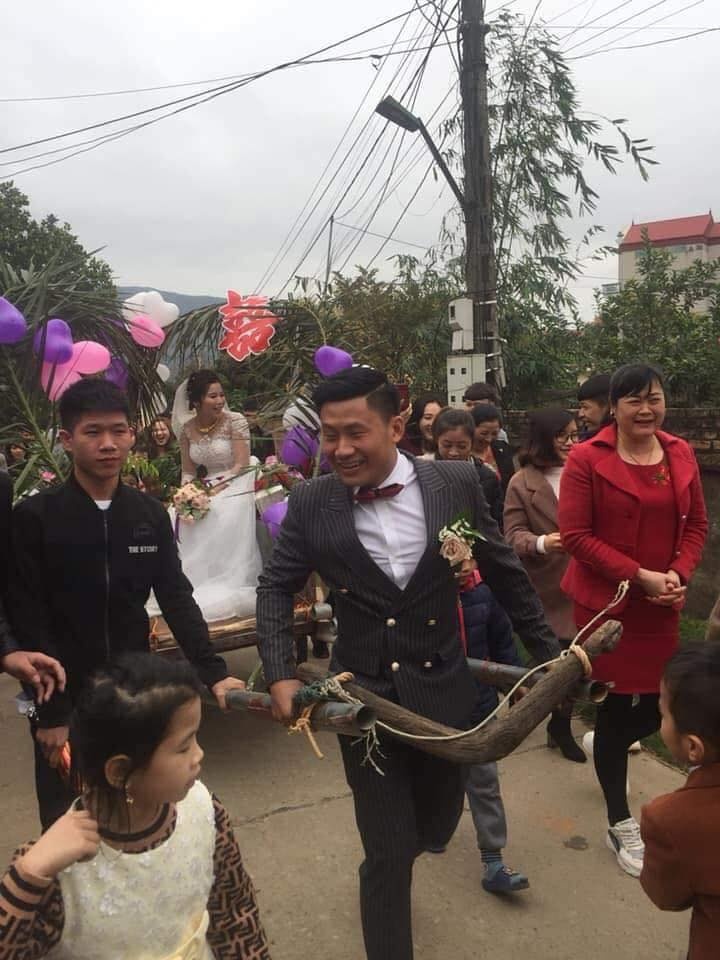 chú rể tự chế xe trâu để rước dâu ảnh 1 chu re tu che xe trau de ruoc dau anh 1