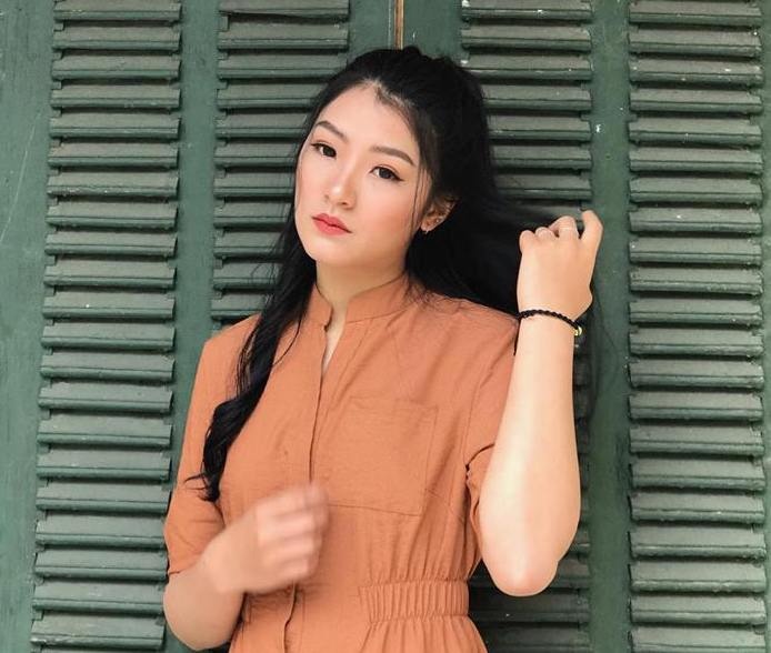 nu sinh tanh hoa ong kim jong un anh 2