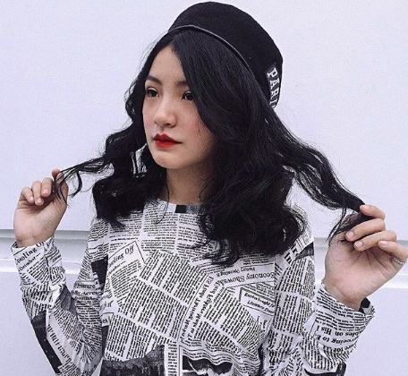 co gai tang hoa ong Kim Jong Un anh 10