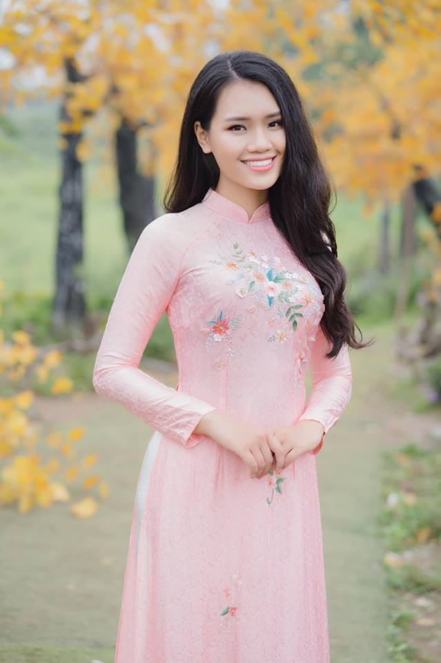 nu sinh tang hoa tong thong my anh 4