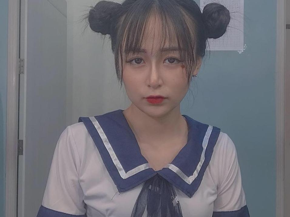 Nu chinh duoc hon tren truyen hinh khong ngai 'coc di tim trau' hinh anh