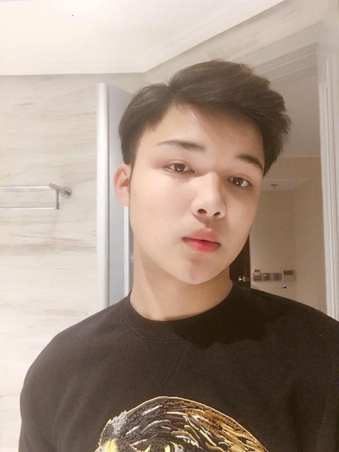 em trai em gai cua nguoi noi tieng anh 11