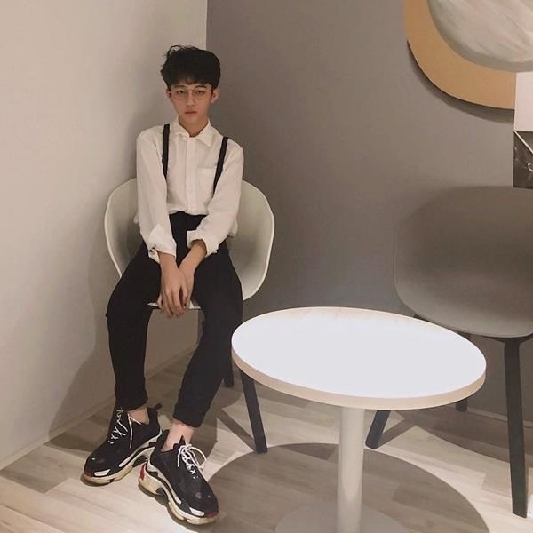 em trai cua rich kis Trinh Hoang anh 8