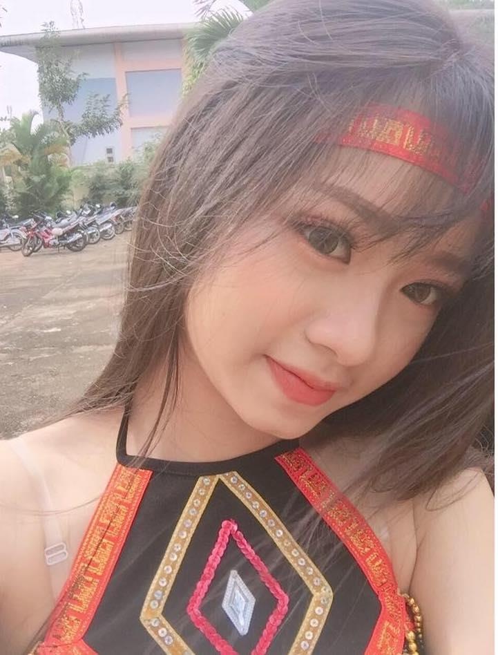 nhan sac nu sinh hoa than thanh nhan vat Mi anh 10