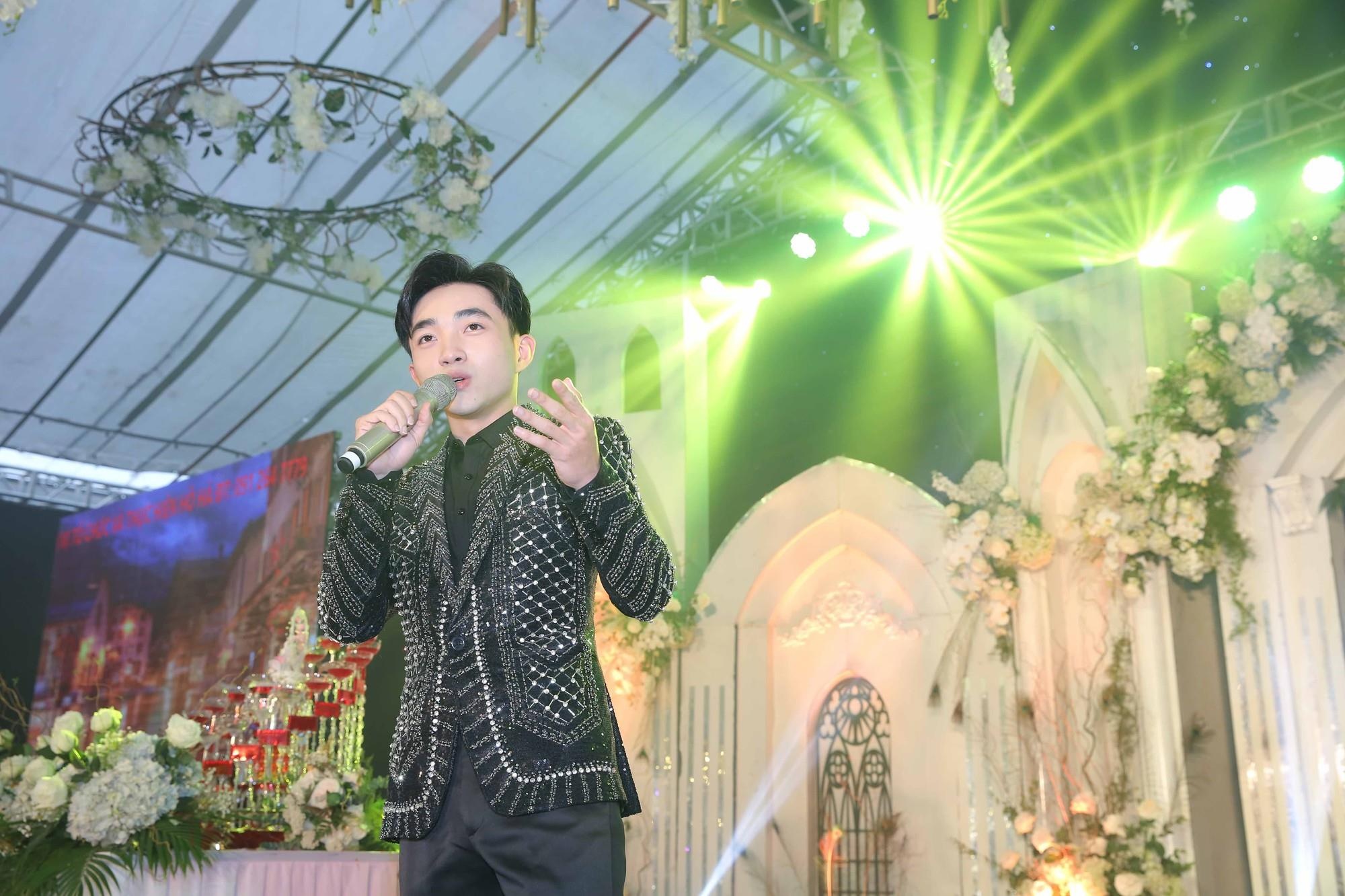 dam cuoi Hung Yen moi ca si Dan Truong anh 3