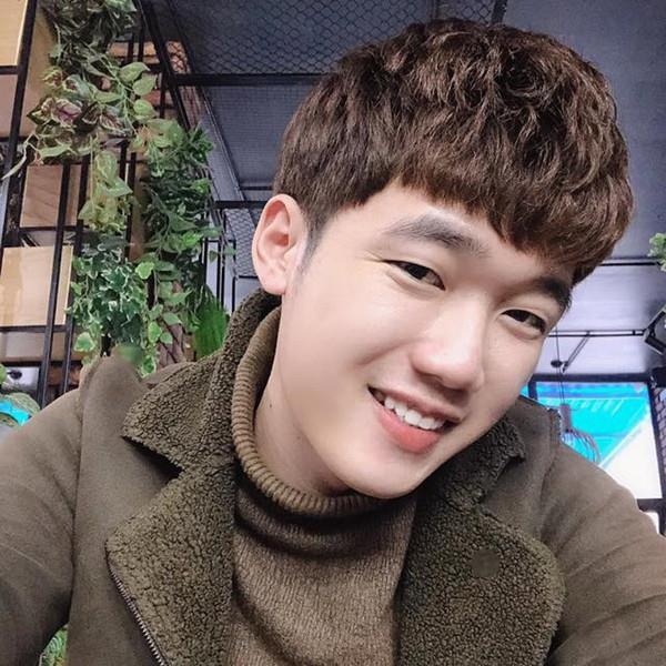 9X co ngoai hinh giong Xuan Truong anh 7