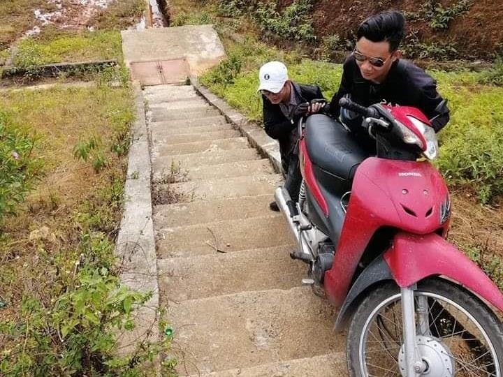 Nhung tinh huong 'do khoc do cuoi' vi trot tin vao Google Maps hinh anh