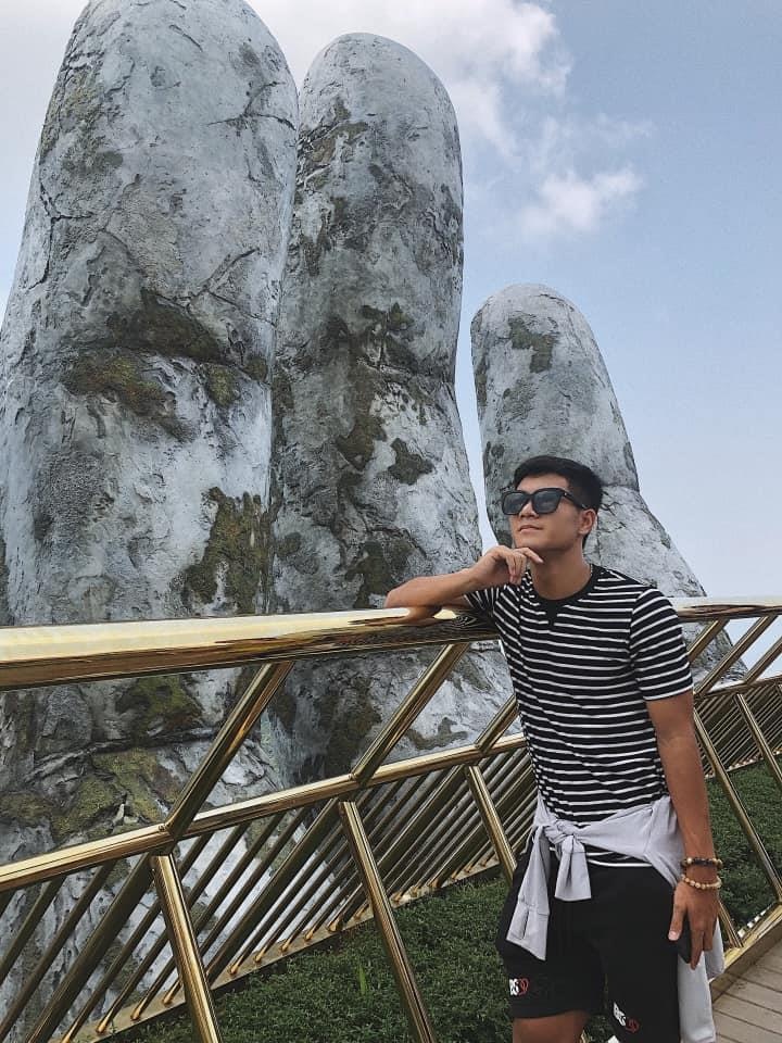 cau thu lam gi trong dip nghi le anh 5