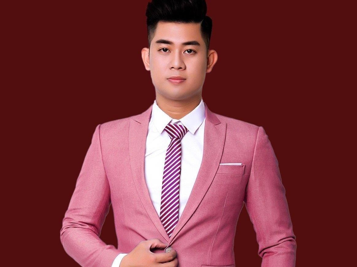 Nam MC chua tung lien lac voi co gai minh lua chon hen ho hinh anh