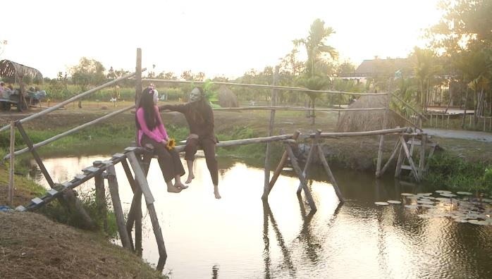 Ba me don than tham gia chuong trinh hen ho cung 3 chang trai hinh anh