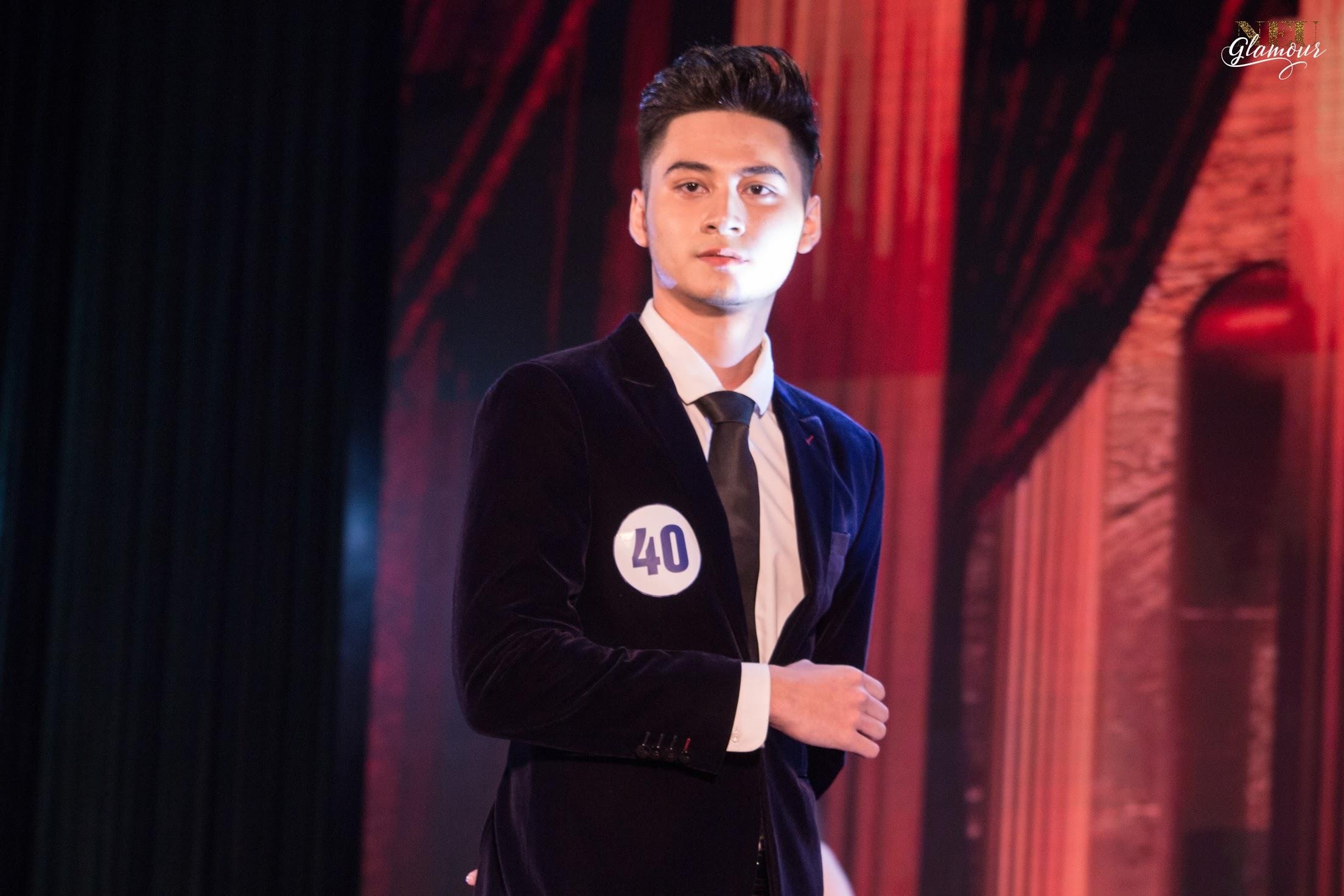 nhan sac nam vuong dien trai truong kinh te anh 2