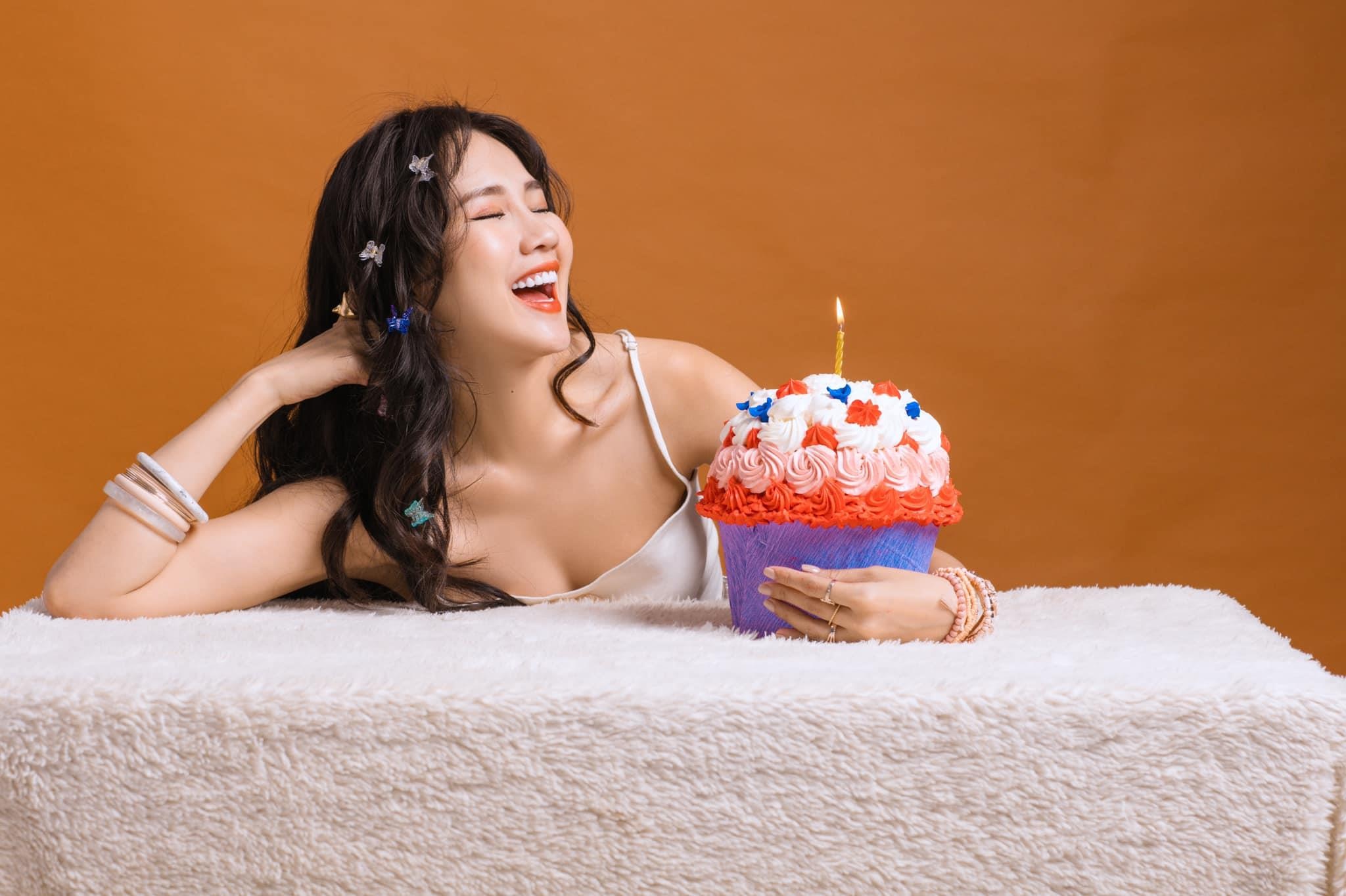 Kiều Trinh tung bộ ảnh gợi cảm ảnh 5 Kieu Trinh tung bo anh goi cam anh 5