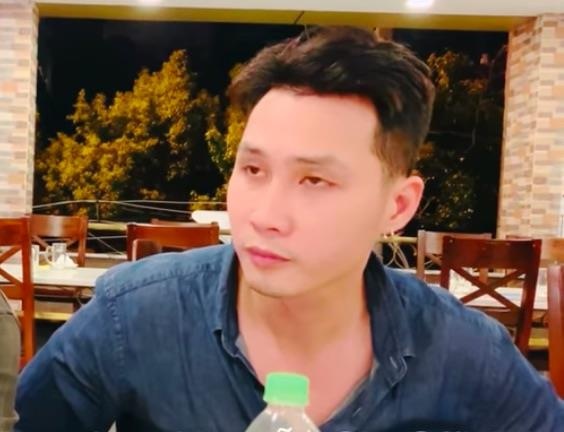 nam thanh nien ly giai viec chui bac bao ve anh 2