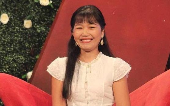 9X an 2 bat pho va cac co gai 'cung khong vua' tai Ban muon hen ho hinh anh