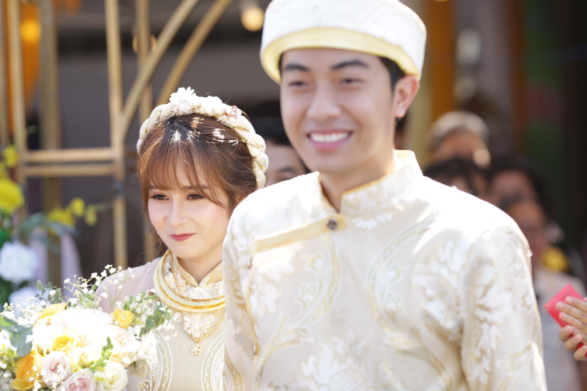 anh cuoi Cris Phan anh 2