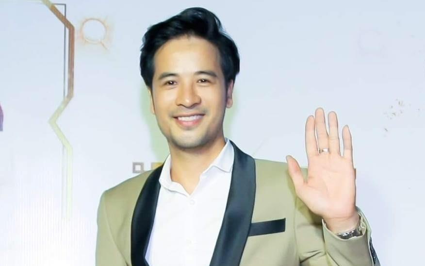 Doanh nhan tu choi co gai tre, chon hen ho voi nguoi hon 5 tuoi hinh anh