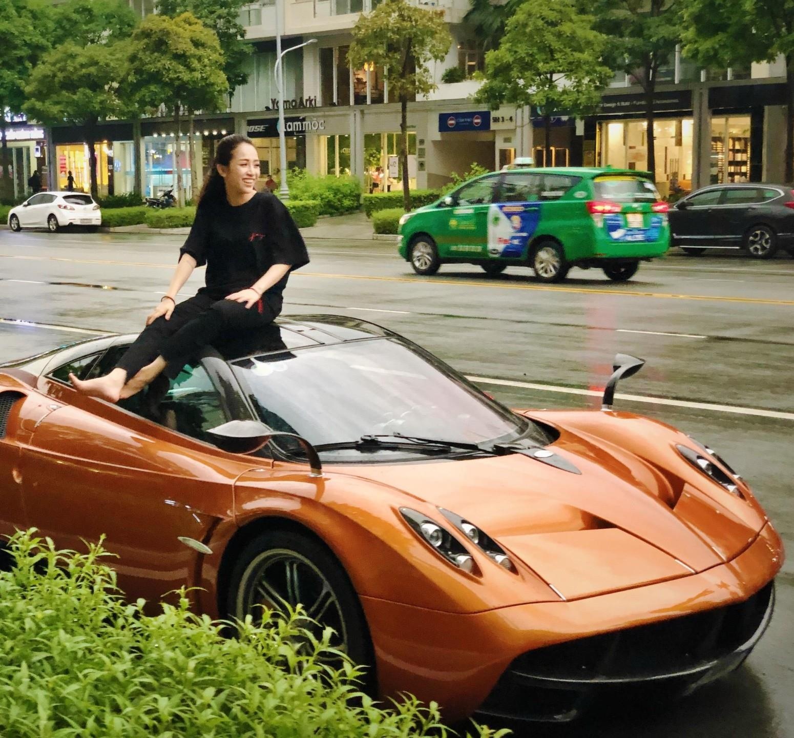 nhung ai nu con nha giau anh 3