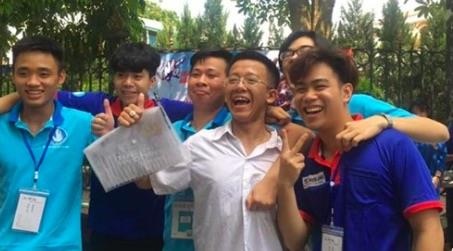 De toan van THPT quoc gia 2019 anh 7