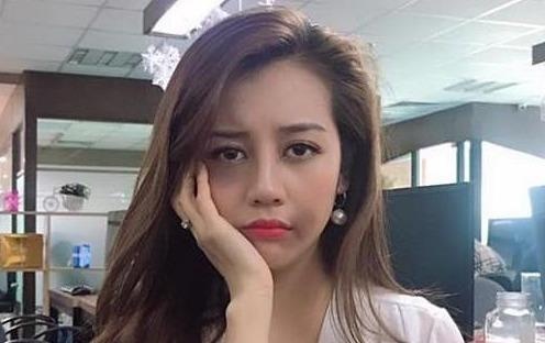 Co gai gap rac roi vi bi hieu nham quyt 200.000 dong tien xe om hinh anh