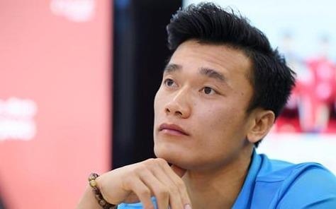 Vua cuoi Duc Chinh mat vi, Tien Dung gap den dui y het ban than hinh anh