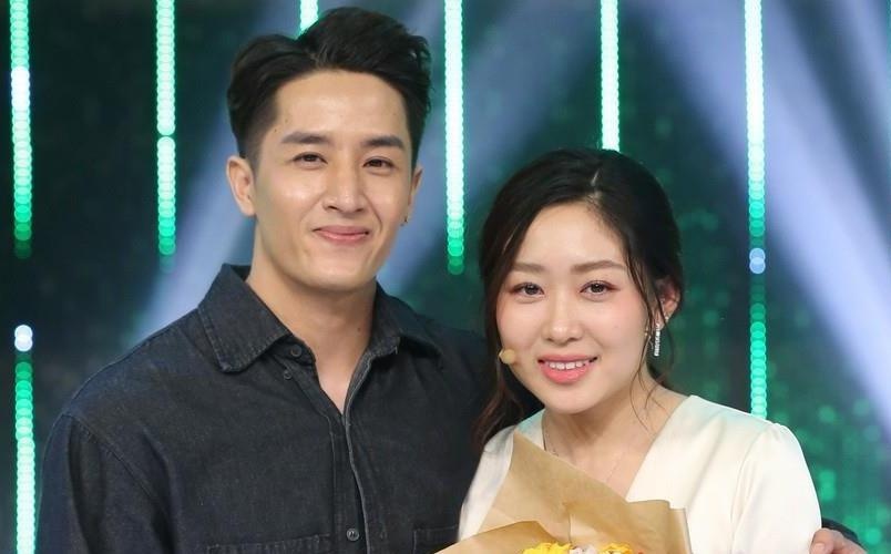Doi tre duoc cho la nen duyen tu 'Nguoi ay la ai' mua mot gio ra sao hinh anh