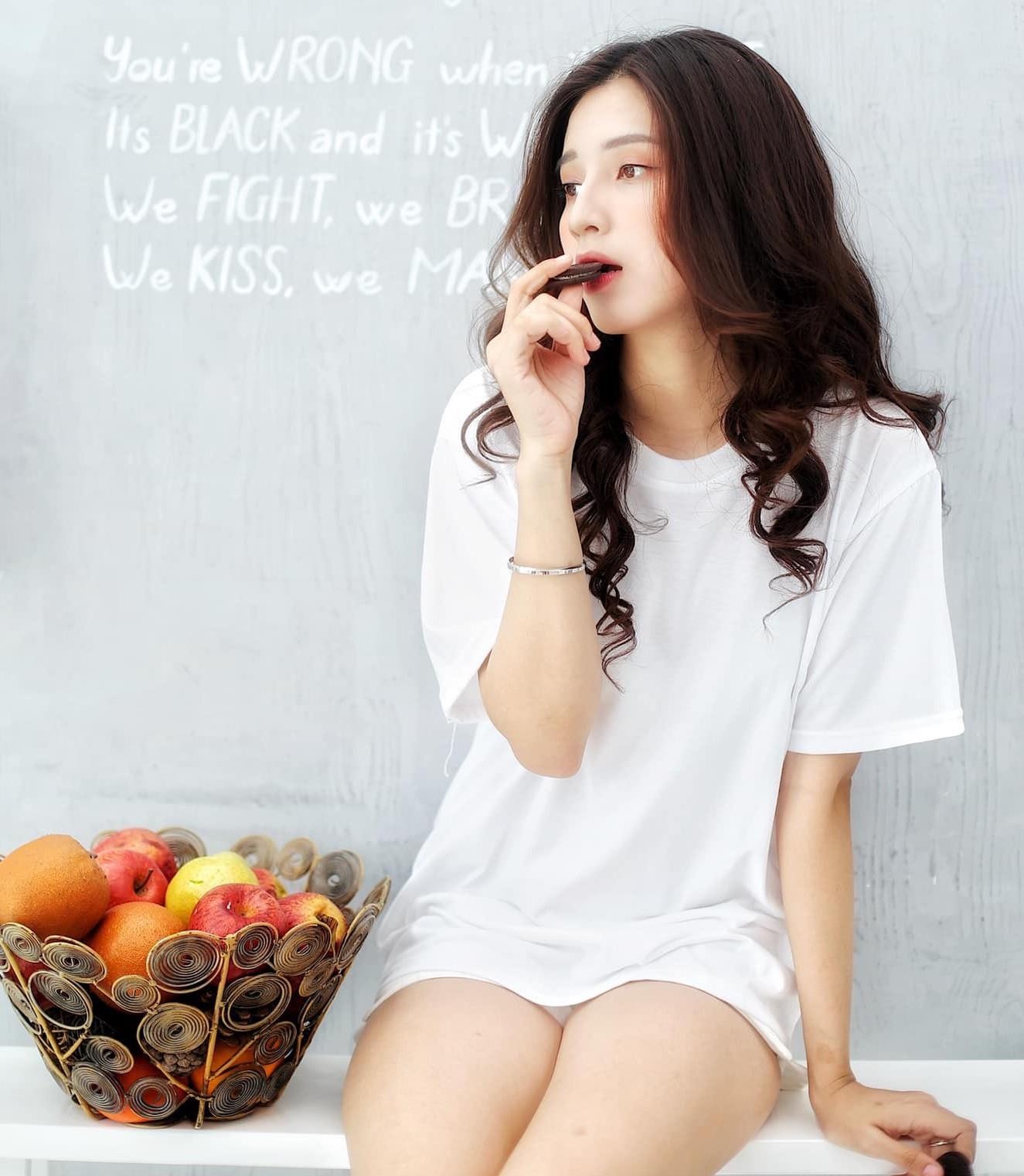 cac co gai xinh dep trong MV anh 5