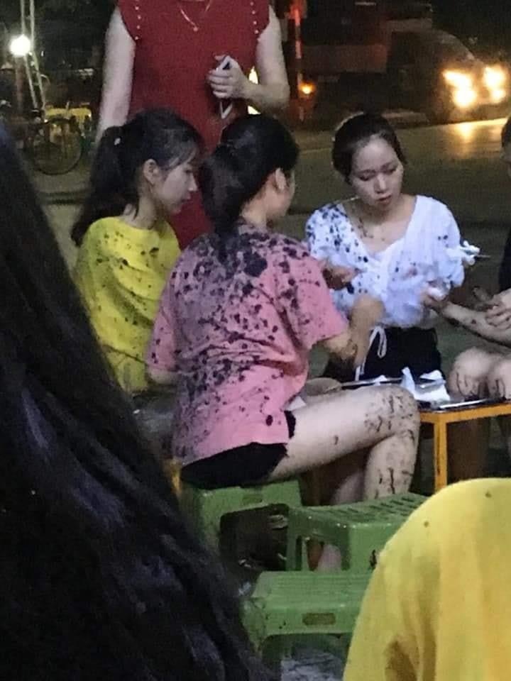 nem phan tron dau nhot anh 1